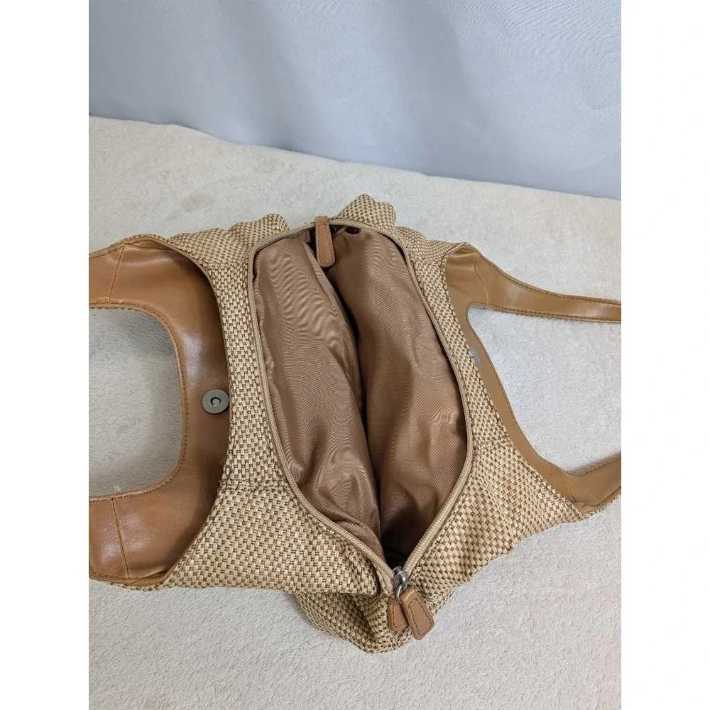 Croft & Barrow Woven Shoulder Bag‎ Tan Brown Leather Trim Everyday Hobo Purse